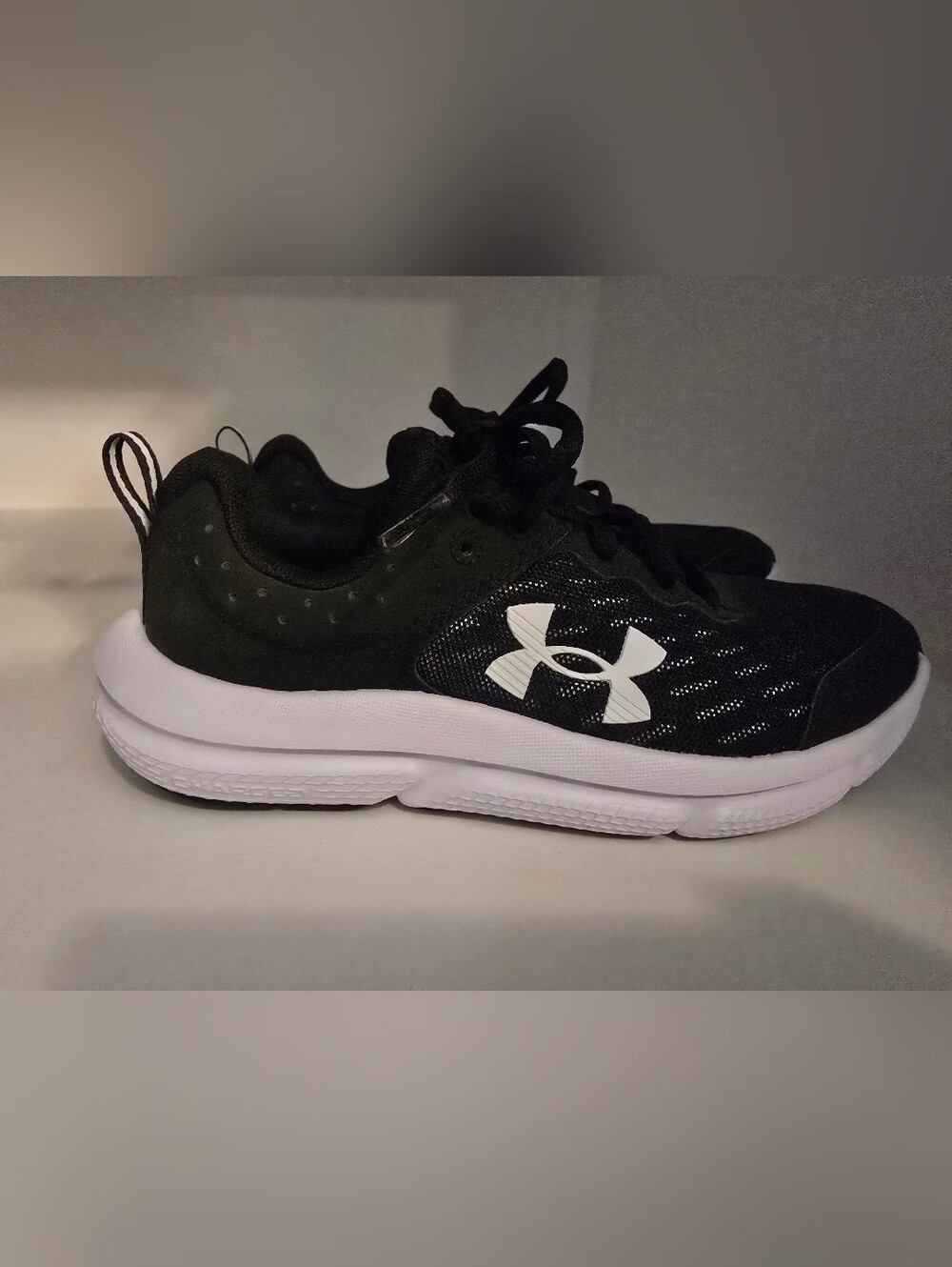 Youth Boys Under Armour Sneaker